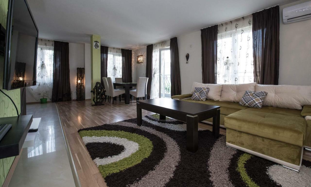 Cherry Garden1 Apartments Nesebar Exterior photo